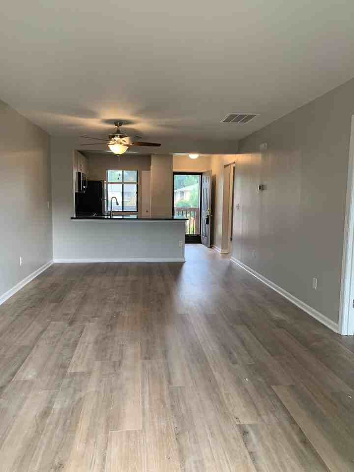 3730B Saint Johns Ct - Photo 5 of 18