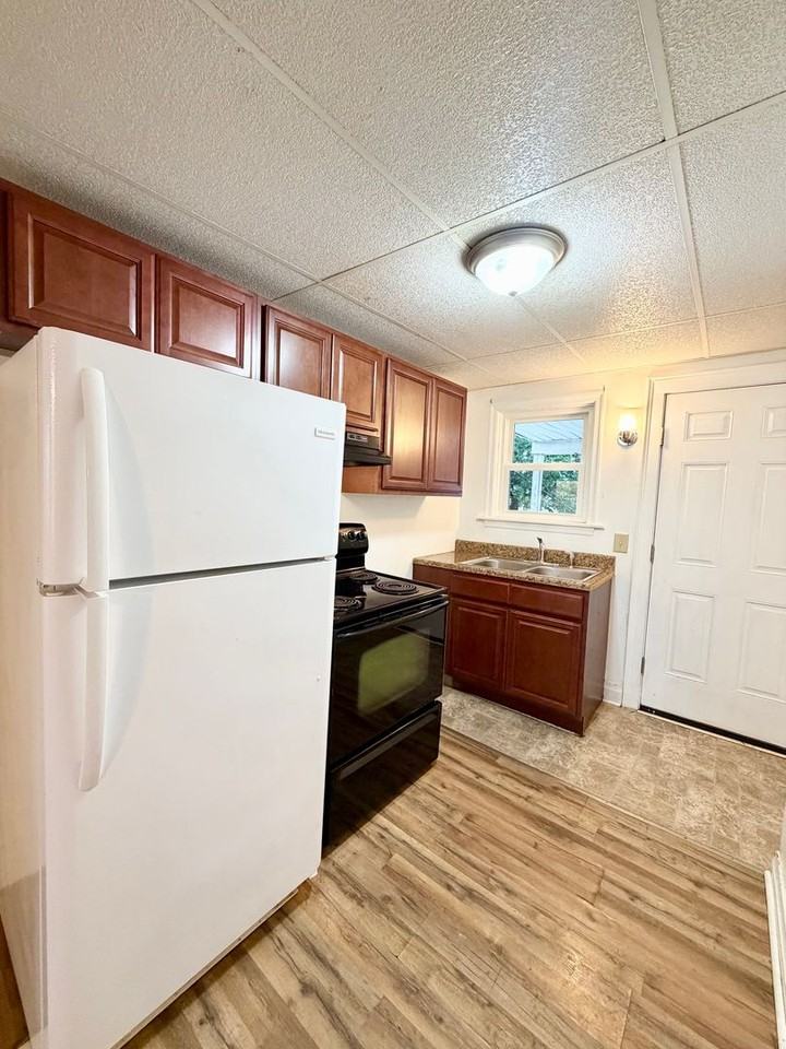 138 York St - Photo 5 of 12