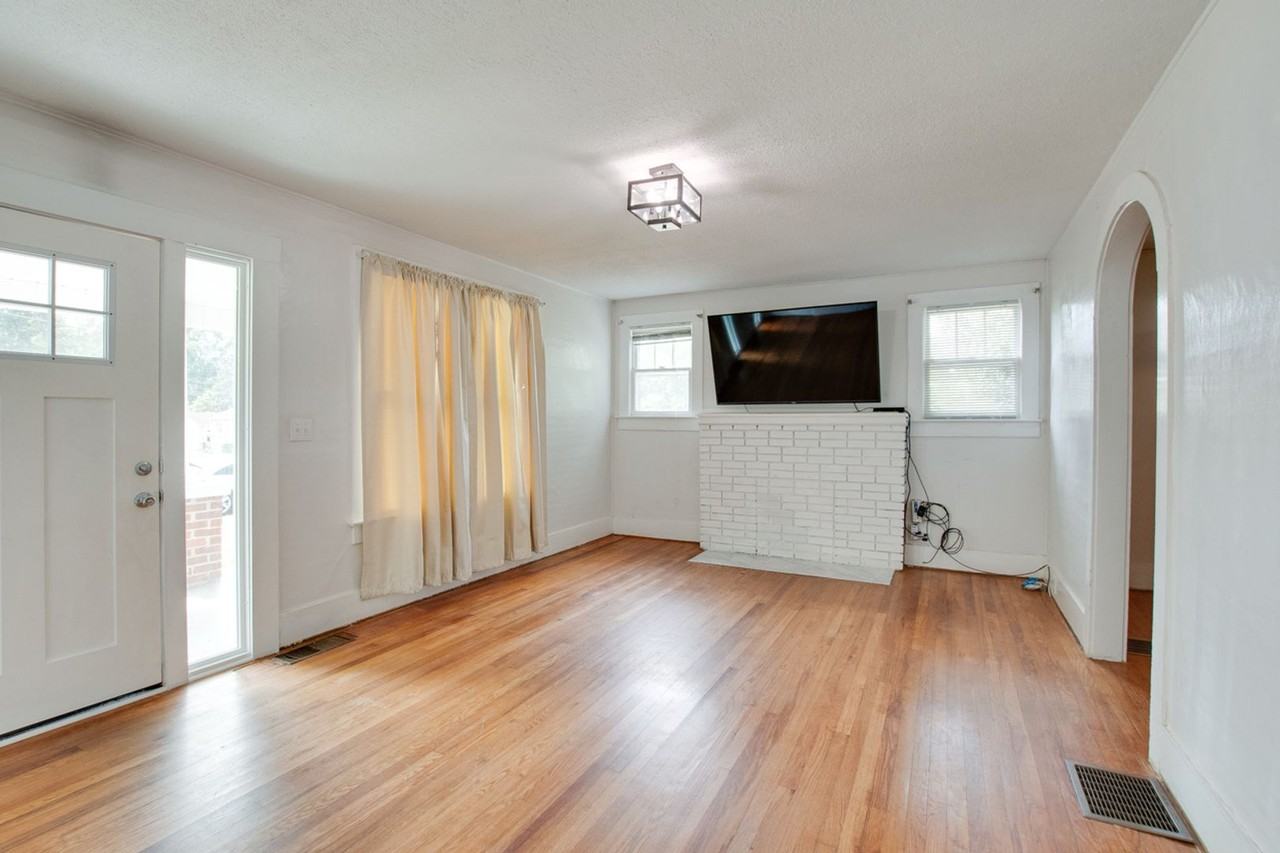 1611 Beirne Ave Ne - Photo 4 of 23