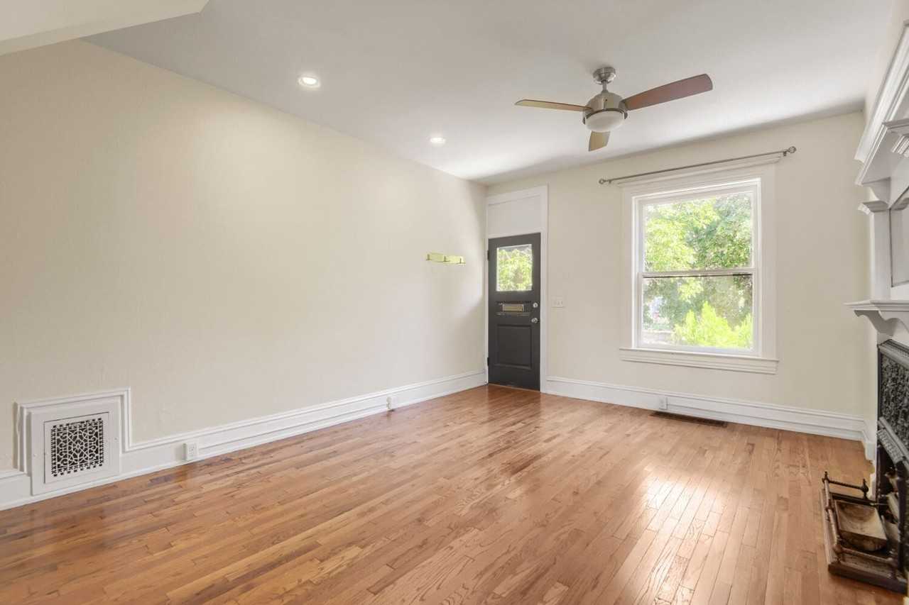 2073 N Emerson St - Photo 2 of 24
