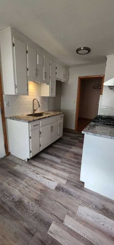 501 E 89th St - Photo 2 of 50