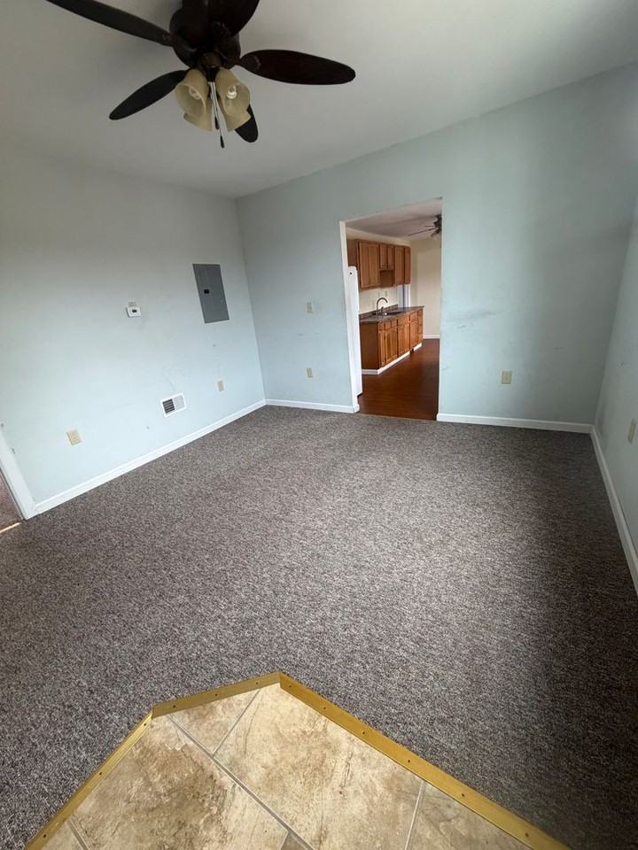 10 Beech St - Photo 2 of 7