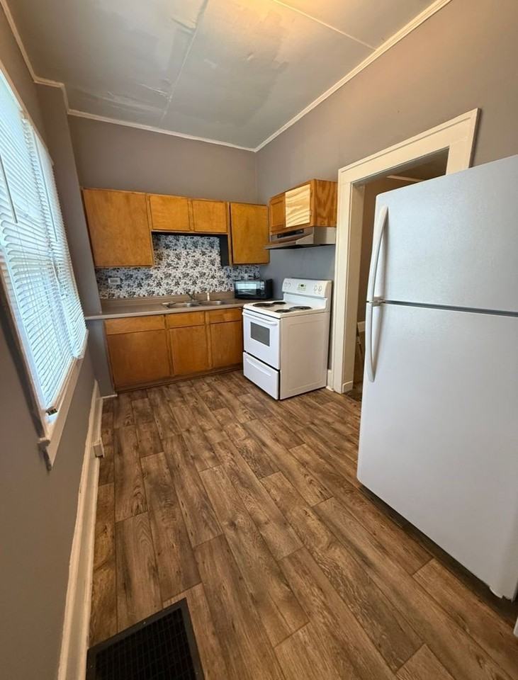 1314 Apple St - Photo 7 of 9