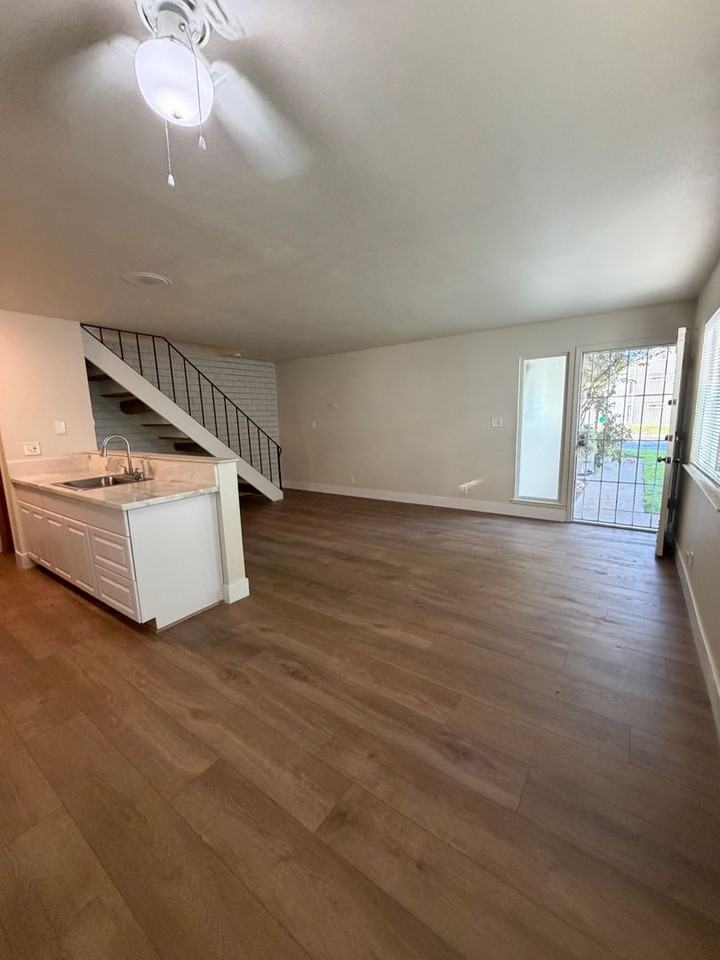 5966 Walerga Rd #3 - Photo 4 of 17