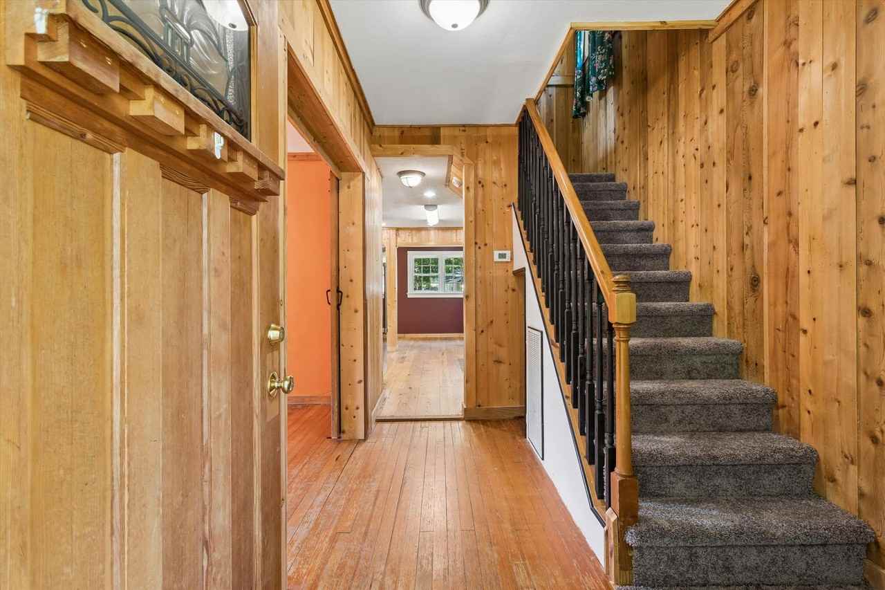 144 Nelson Dr - Photo 6 of 48
