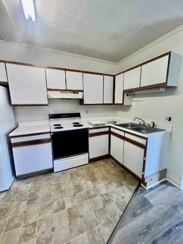 66 High St - Photo 7 of 18