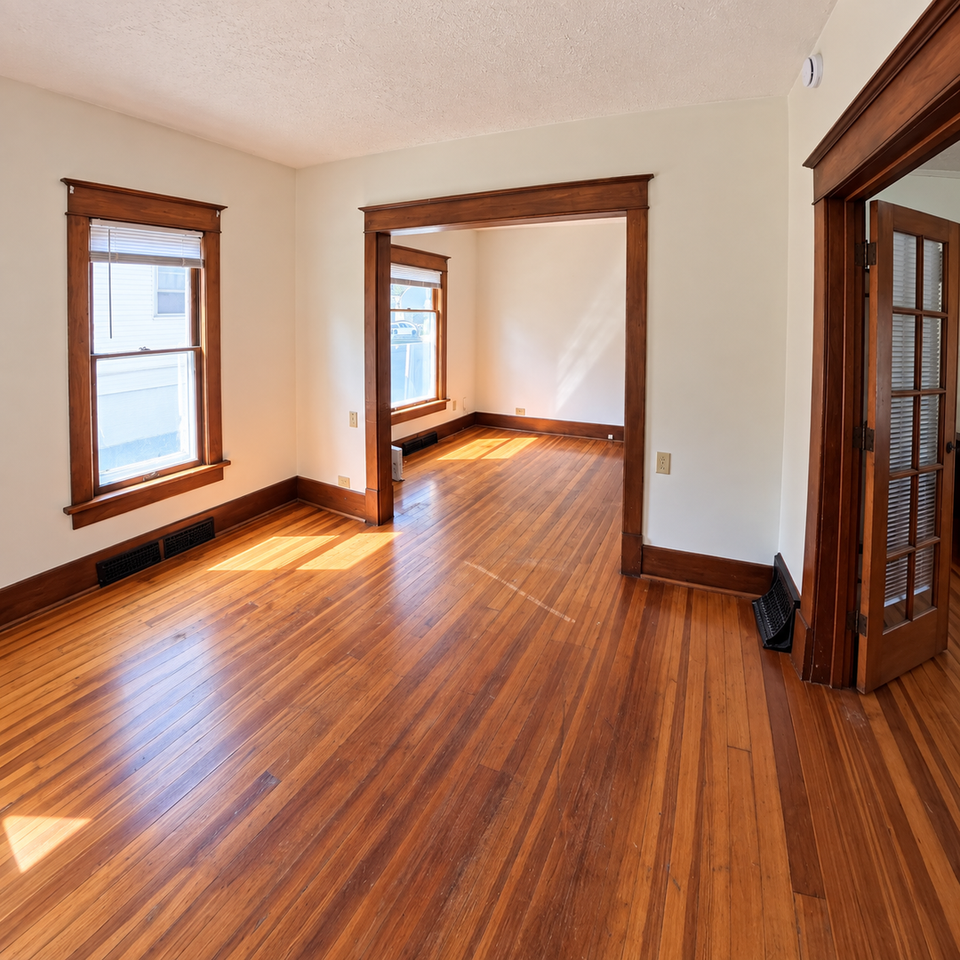 1545 Whittier St - Photo 4 of 16