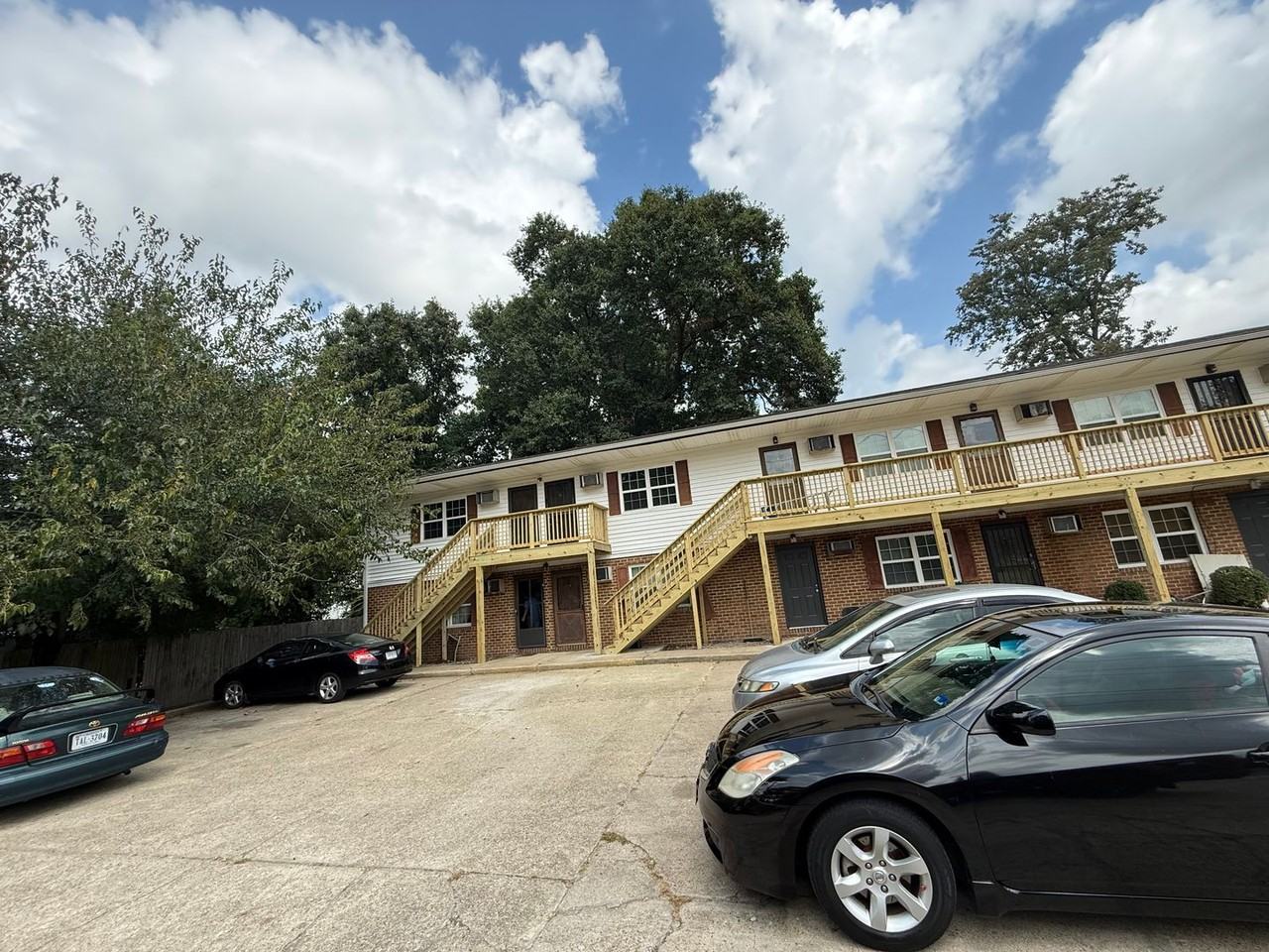 2628 Shoop Avenue (SHP) - Photo 2 of 23