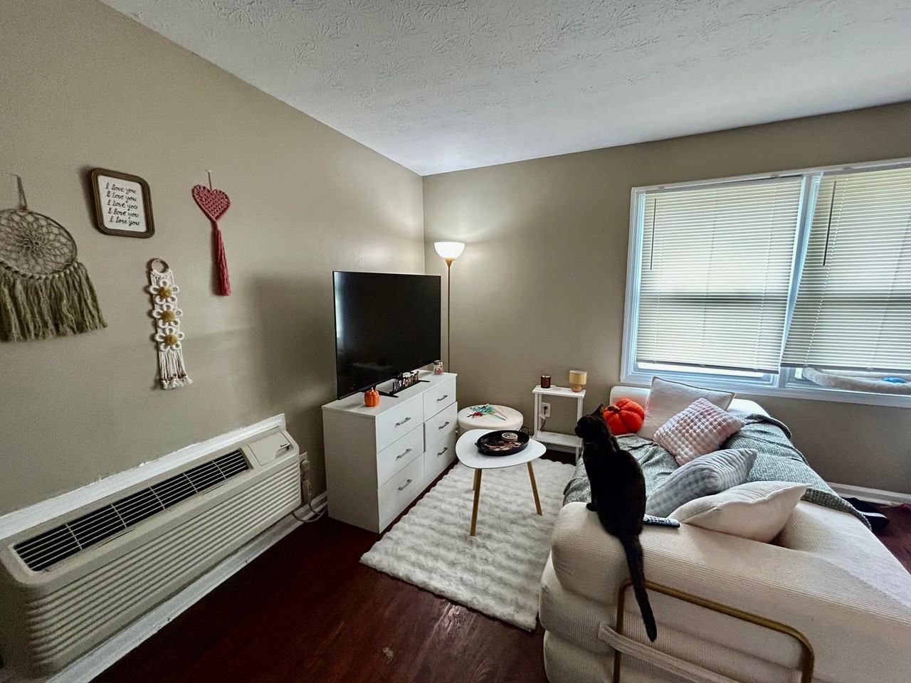 140 Kentucky Ave #7 - Photo 2 of 5