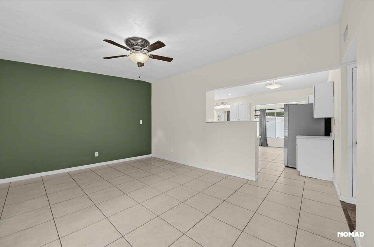 235 Cherrywood Dr - Photo 4 of 32