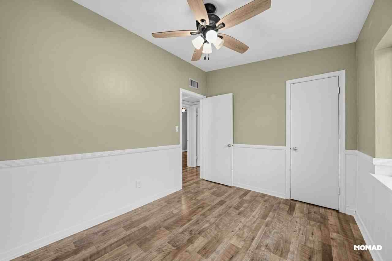 235 Cherrywood Dr - Photo 5 of 32