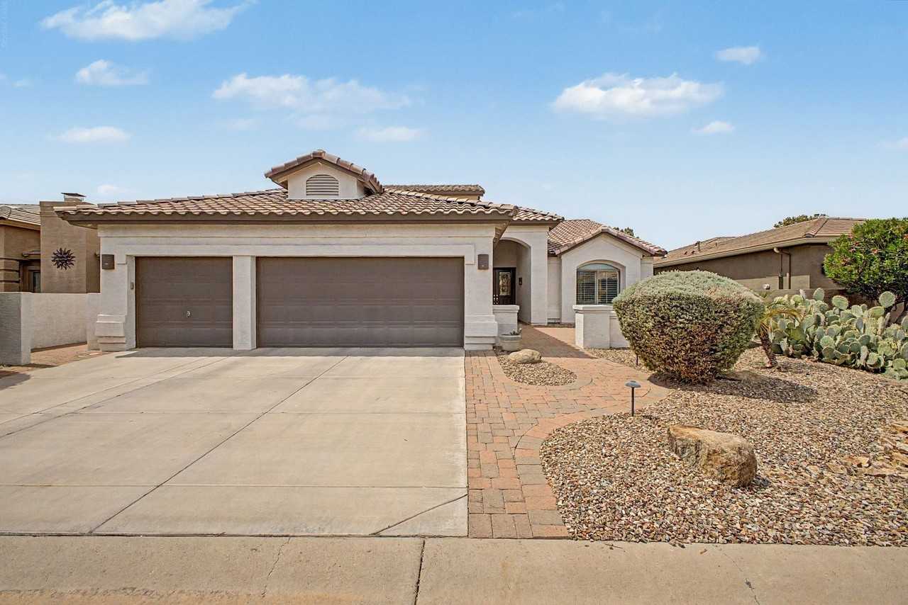 24320 S Lakeway Cir Sw - Photo 2 of 39