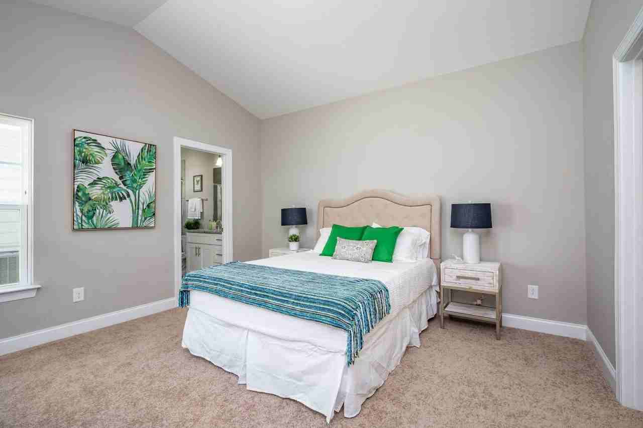 1142 Almerton Dr - Photo 3 of 6