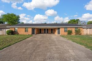 featured image of 112 Shirley Dr