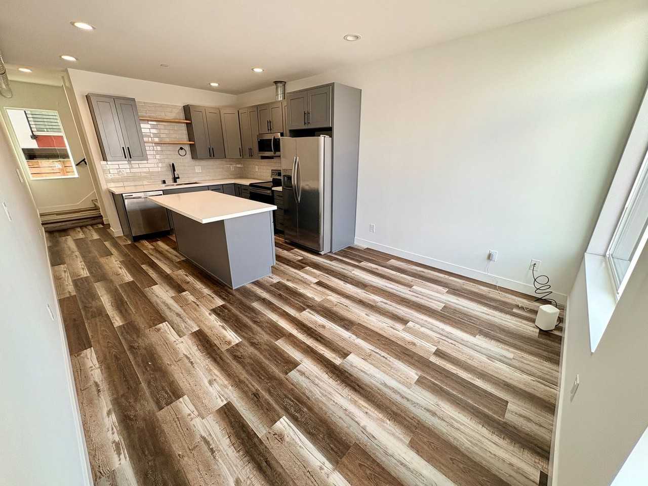 3026 Sw Charlestown St #C2 - Photo 5 of 18