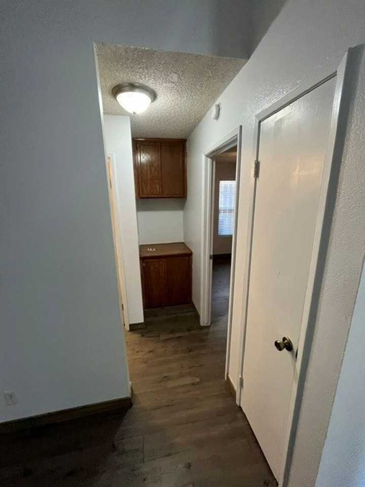 2313 N Gowdy St - Photo 4 of 25