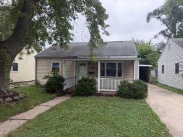 featured image of 2257 E Converse Ave