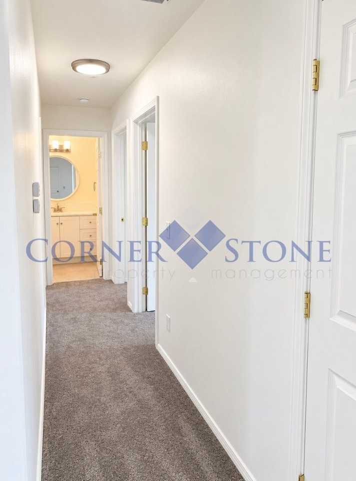807 E Cottage Ave - Photo 7 of 17