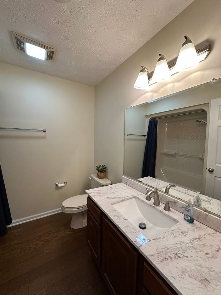 529 Hickory Rd - Photo 6 of 24