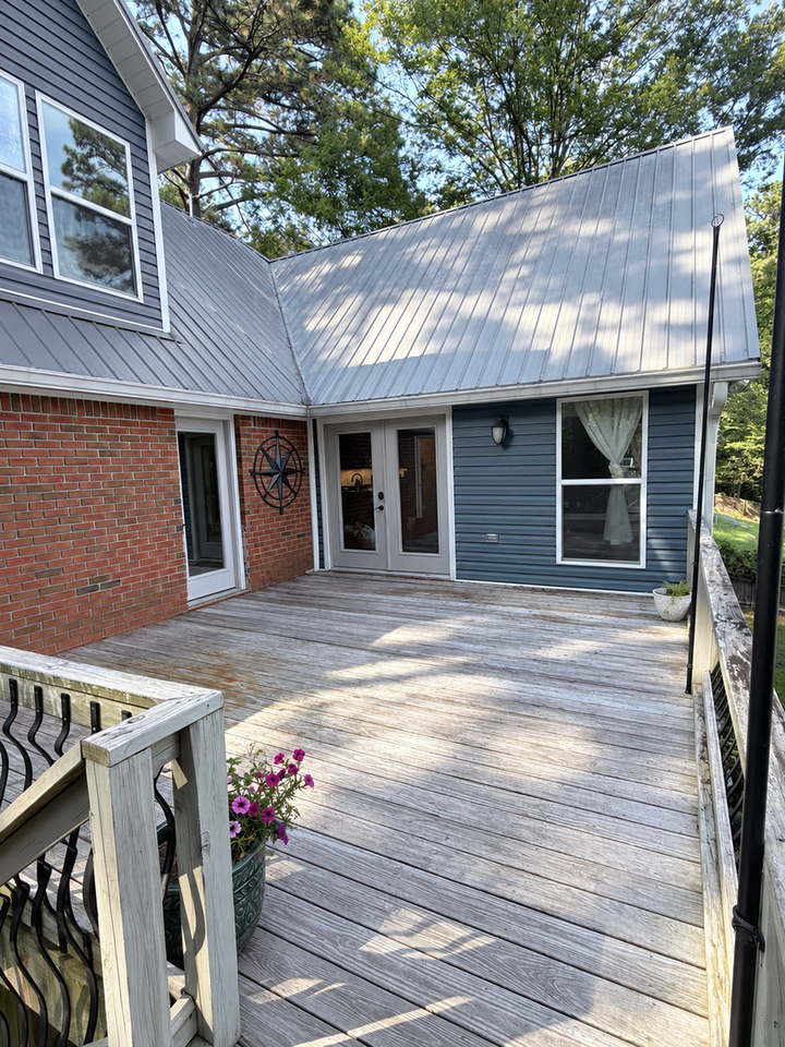 8361 Emerald Lake Dr W - Photo 5 of 31