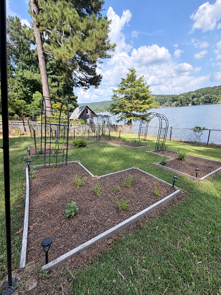 8361 Emerald Lake Dr W - Photo 7 of 31