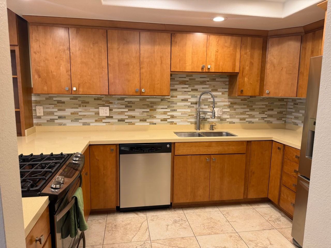 19052 Oceanport Ln #4 - Photo 4 of 12