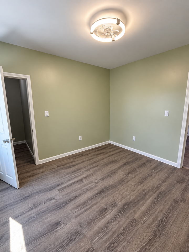244 Fort St - Photo 4 of 10