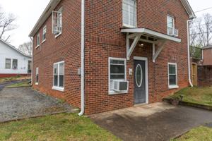 featured image of 225 N Anderson St #225B
