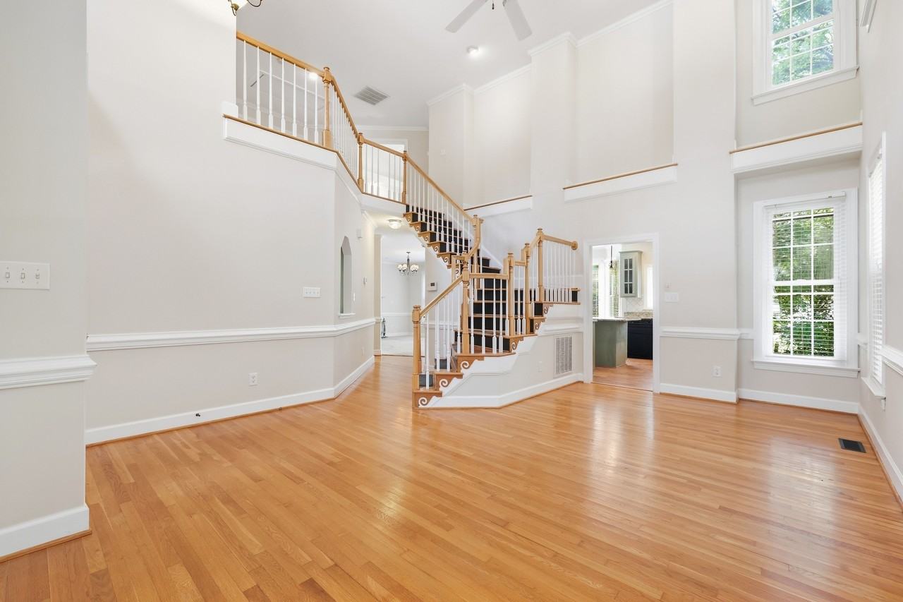 105 Halpen Dr #1 - Photo 4 of 43