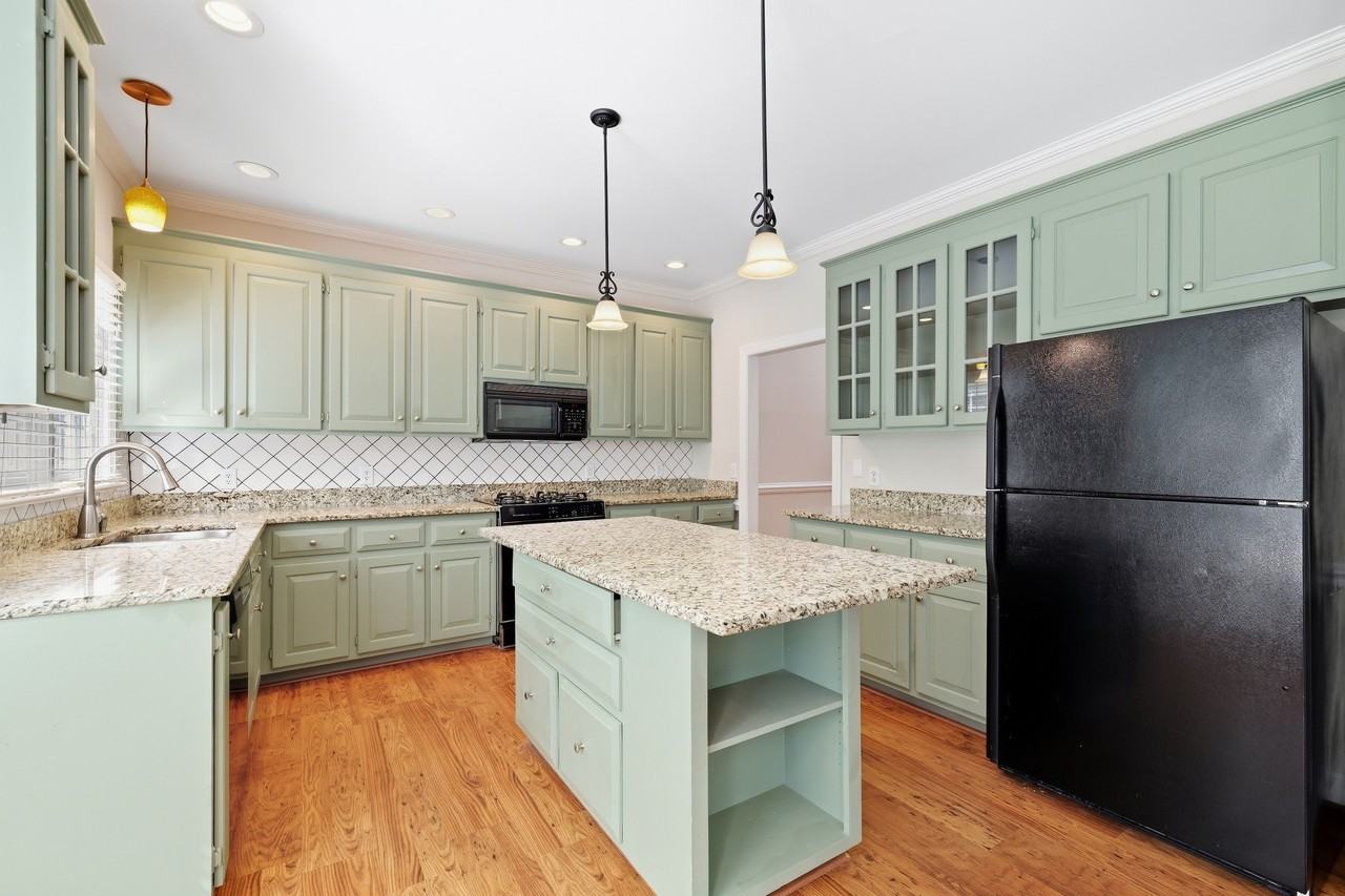 105 Halpen Dr #1 - Photo 7 of 43