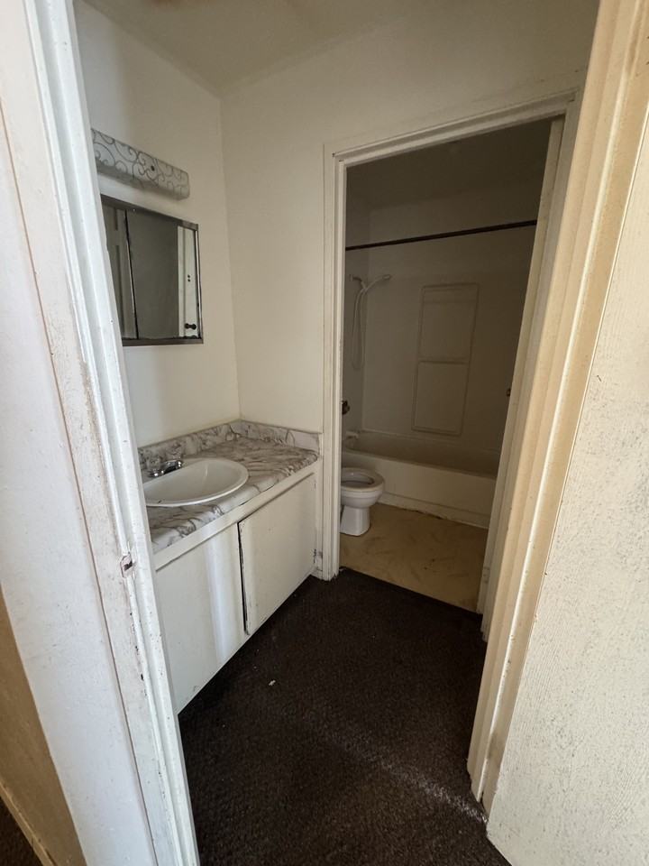 7686 W Wabash Ct #7686 - Photo 3 of 6