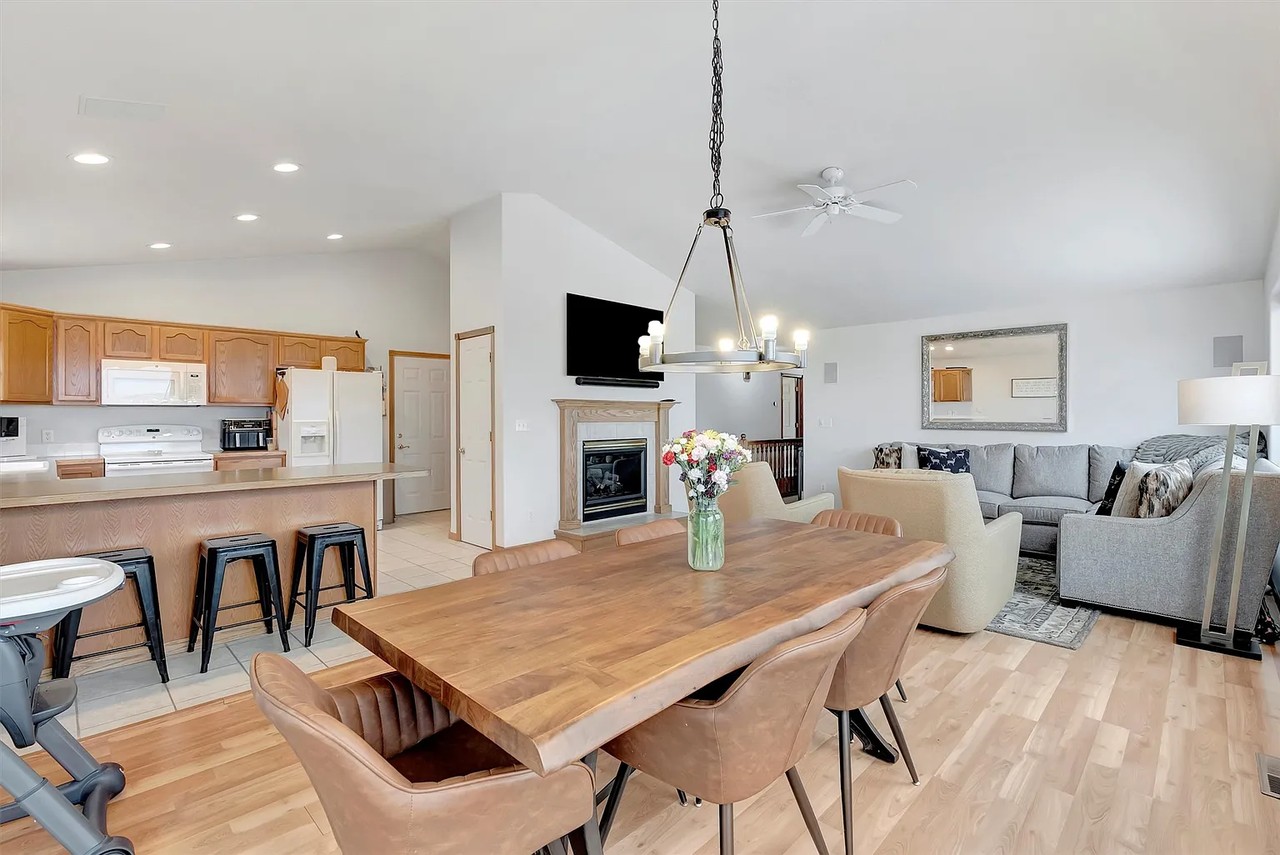 4360 Nicole Ct #1 - Photo 2 of 34