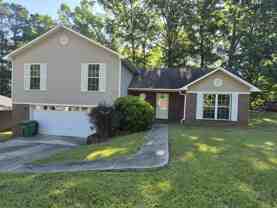 712 Michael Dr #1 - Photo 1 of 1