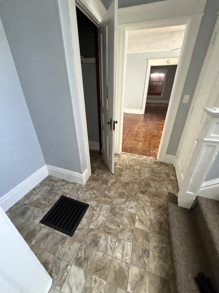 83 Parsells Ave #85 - Photo 5 of 20