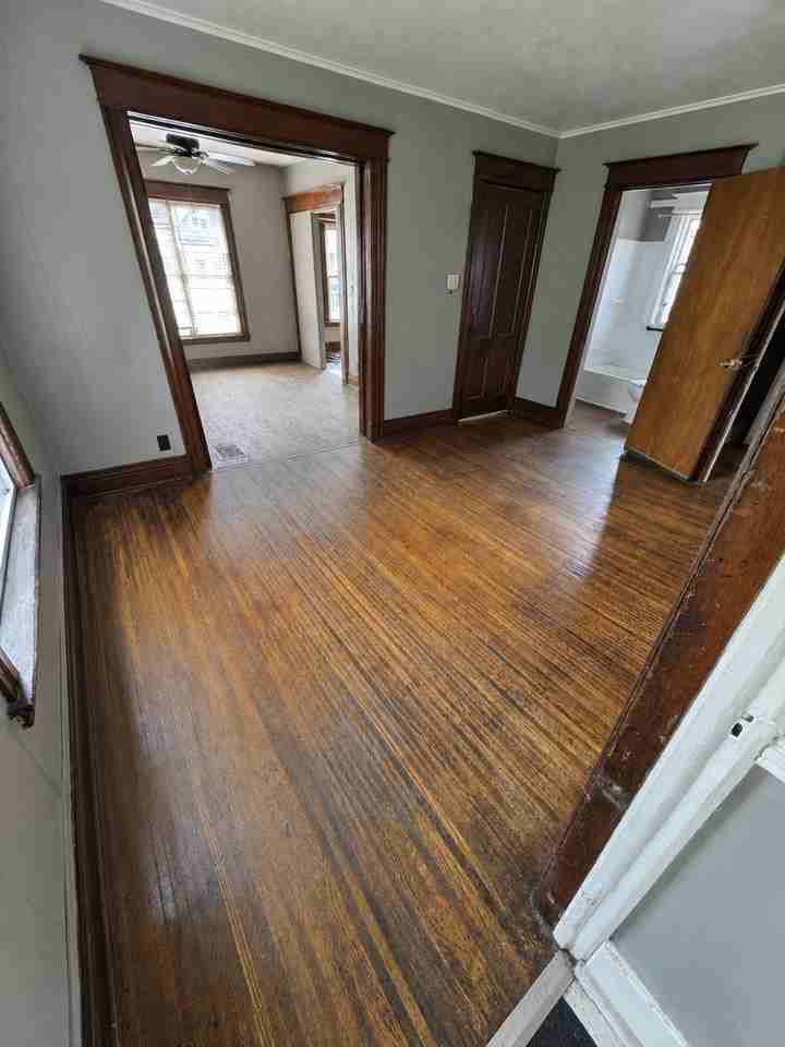 829 Plymouth Ave S #829 - Photo 6 of 16