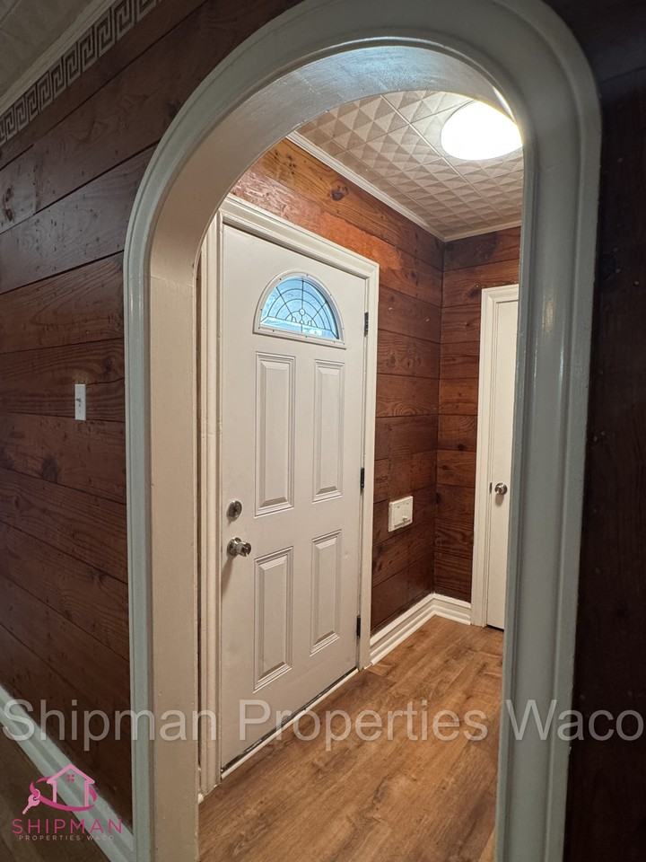 2909 Gorman Ave #1 - Photo 4 of 34