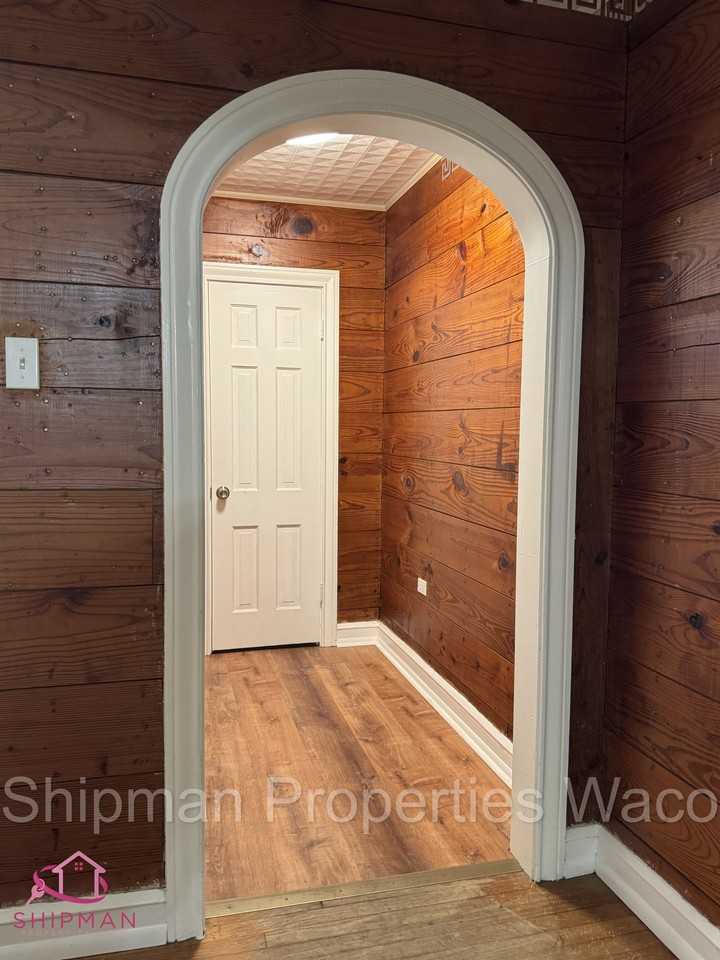 2909 Gorman Ave #1 - Photo 5 of 34