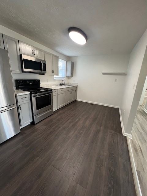 802 32nd Ave N #1 - Photo 3 of 10
