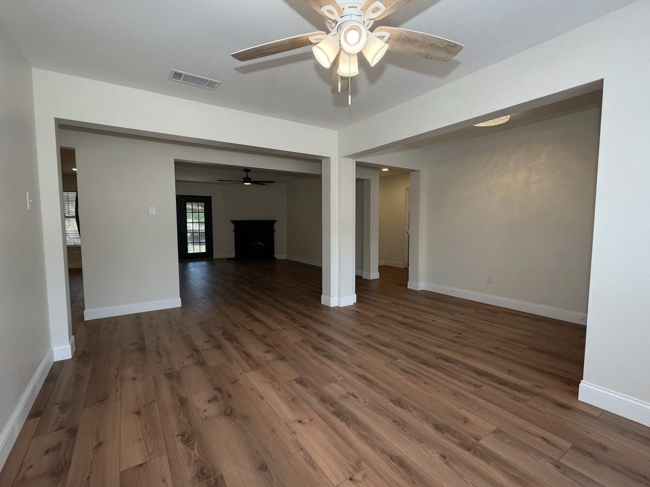 1708 Creekside Ave #1 - Photo 3 of 10