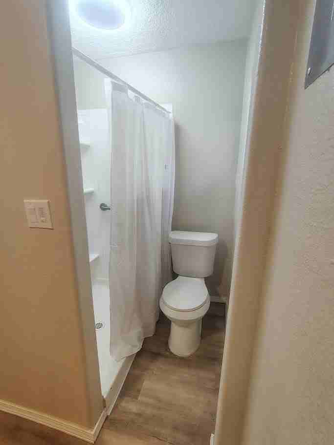 602 S Woody Dr #1 - Photo 7 of 17