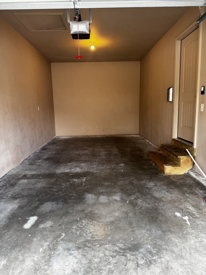 21978 Lafayette Rd #B - Photo 2 of 11