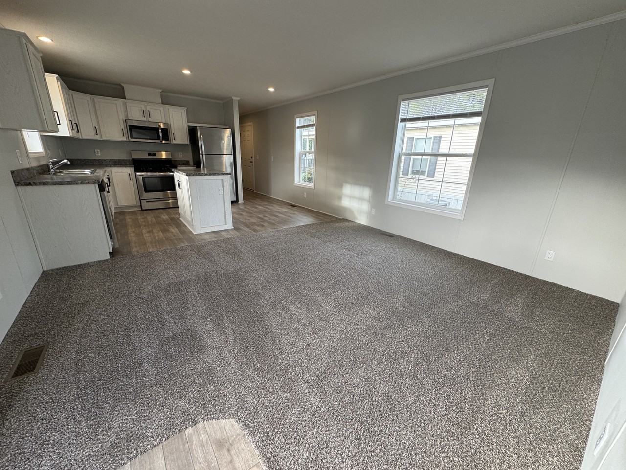 2022 Marmoor Dr #26 - Photo 3 of 39