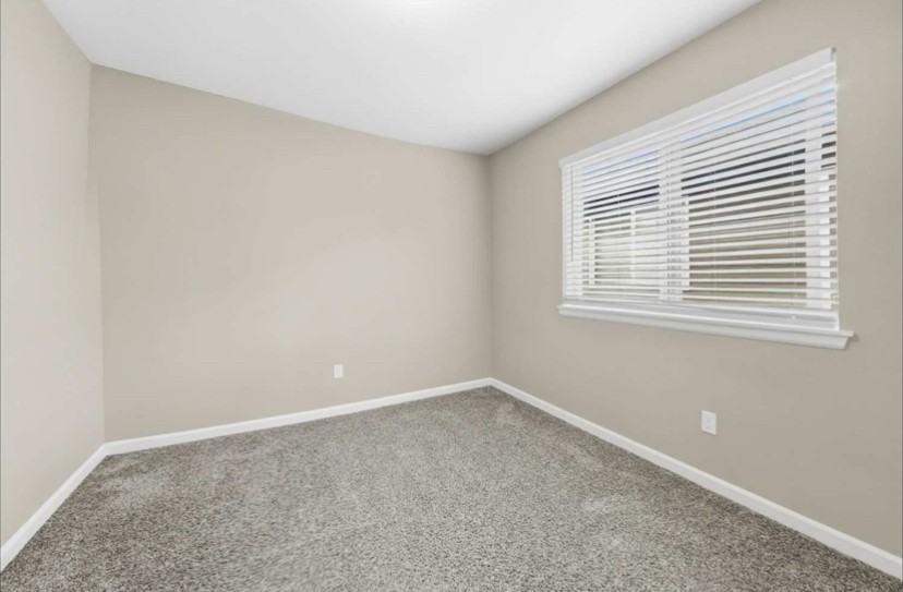 20320 19th Avenue East - Photo 3 of 7