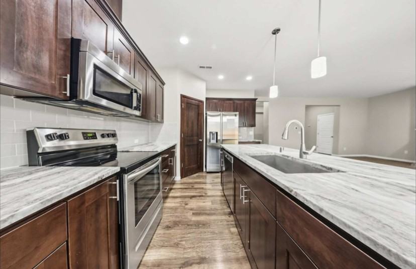 20320 19th Avenue East - Photo 5 of 7