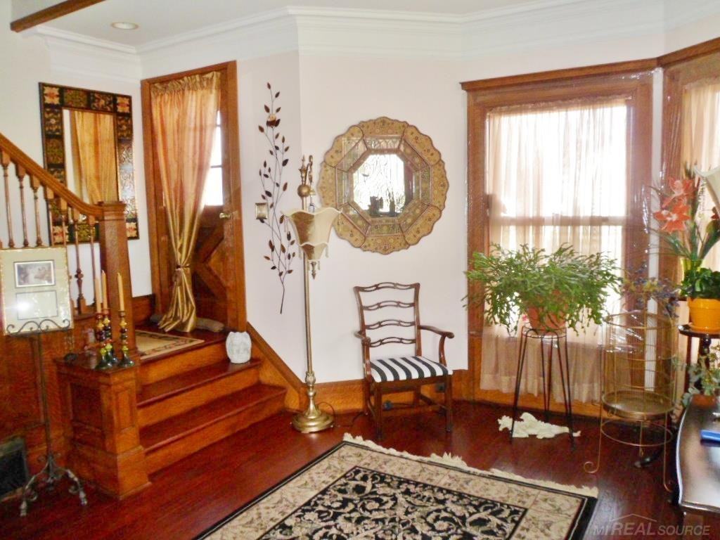 119 Market St - Photo 2 of 4