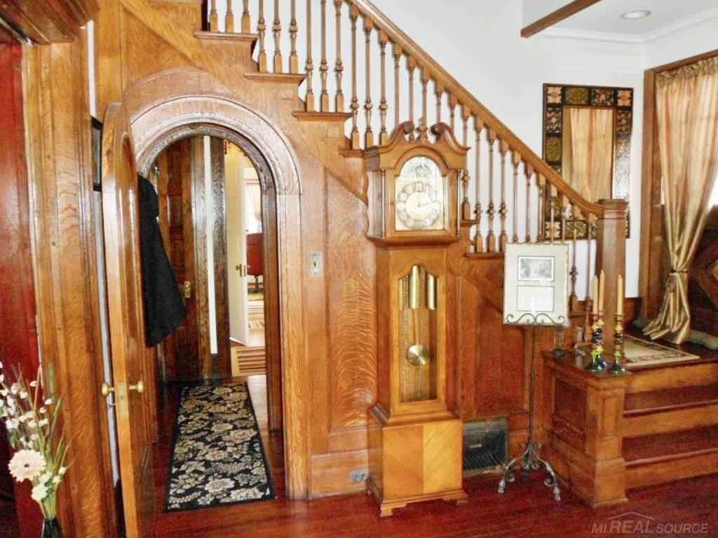 119 Market St - Photo 3 of 4