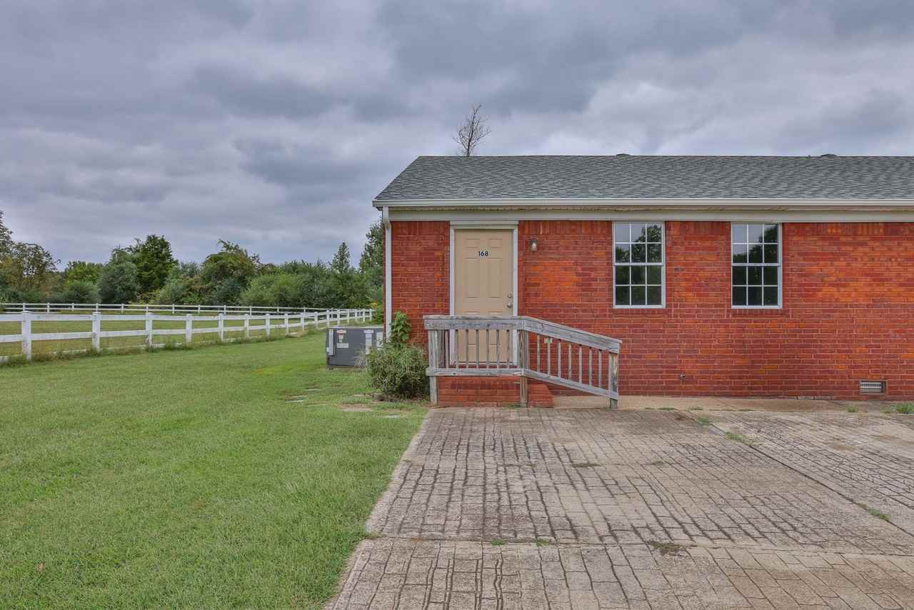 168 Clifton St - Photo 2 of 14