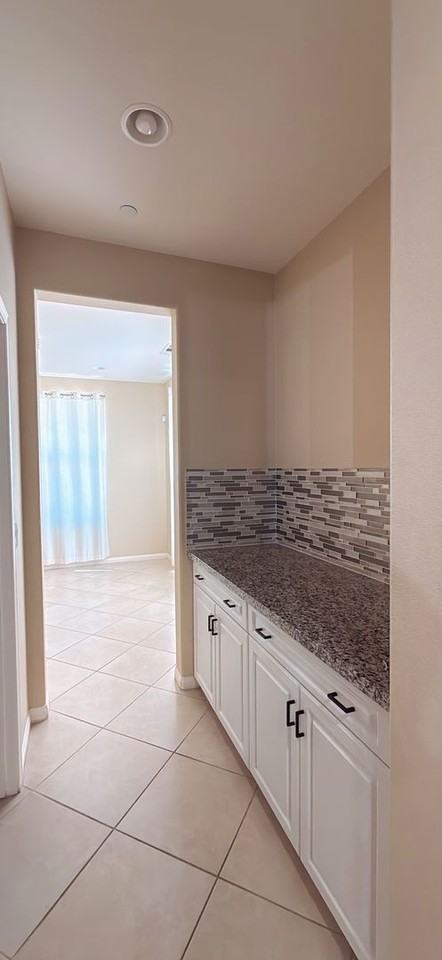 31361 Caprice Rd - Photo 7 of 16