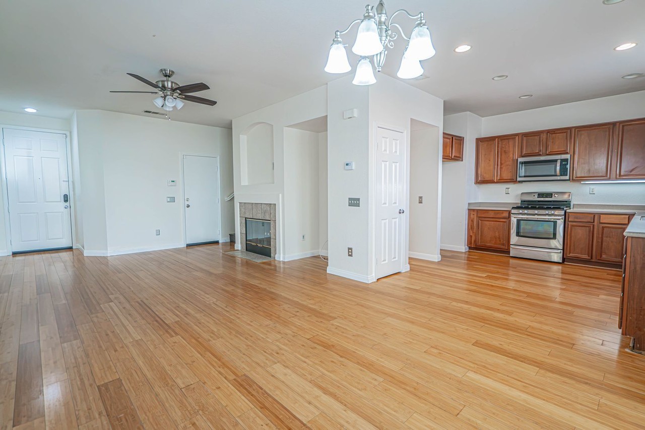 29270 Hatari Way - Photo 5 of 35
