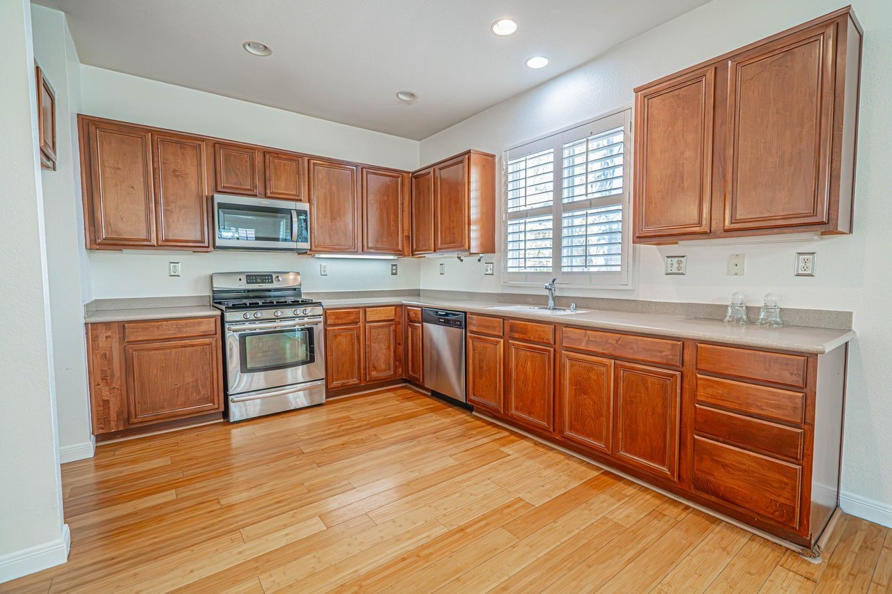 29270 Hatari Way - Photo 6 of 35